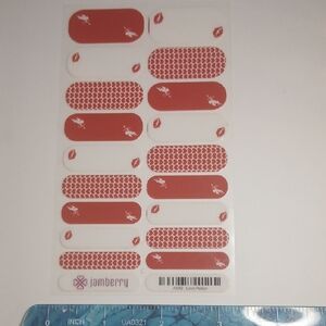 Jamberry Love Potion Red Nail Wraps Features Hearts Kisses And Cupid